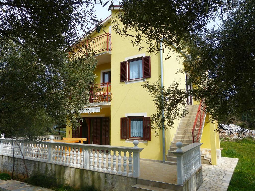 Apartments Nina Ravni Exterior foto